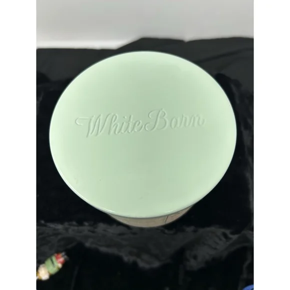 Bath & Body Works White Barn White Tea & Sage Three Wick Scented Candle READ - Picture 2 of 7